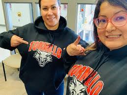 Sara Borja's Instagram, Twitter & Facebook