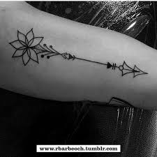 Cool Arrow Design Arrow Tattoo Guzel Dovmeler Dovmeli Kadin Ok Dovme Tasarim