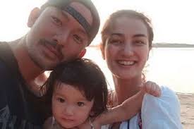 Salma Ulang Tahun, Atiqah Hasiholan dan Rio Dewanto Buat Perayaan yang  Anti-Mainstream!