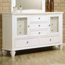 Otelimiz denize sıfır konumda inşa edilmiş ve görülmeye değer bir akdeniz manzarasına sahiptir. White Bed Panel Bed Queen Bedroom King Coaster Wildon Home Night Stand Dresser Mirror Chest 201301 201302 201303 201304 201305