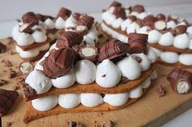 Number Cake Vanille Praline Kinder Avec Images Gateaux Et Desserts Gateau Princesse Disney Gateau