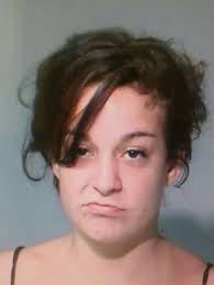 Woman con artist sought by police for alleged robbery, beating