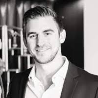 Deborah Engelmeyer's Instagram, Twitter & Facebook