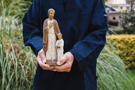 The Story Behind Using A St Joseph Statue To Sell Your House St Joseph Statue Selling Your House Things To Sell