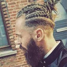 Der Mann Bun Braids Eine Uberrasch Neuen Manner Hair Trend Frisuren Haar Pelo Largo Hombre Peinados Peinados Con Trenzas Hombre Peinado Cabello Largo Hombre