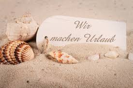 Es gibt viele möglichkeiten, wie man das reiseziel erreichen (достигнуть ) kann. Fotos Lizenzfreie Bilder Grafiken Vektoren Und Videos Von Wir Machen Urlaub Adobe Stock