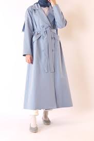 He Qa Trenckot Modelleri He Qa Trenckot Modelleri Tesettur Kaban Modelleri 2020 Women Blouses Fashion Fashion Design Clothes Ladies Blouse Designs