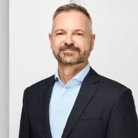 Robert Veit Email & Phone Number