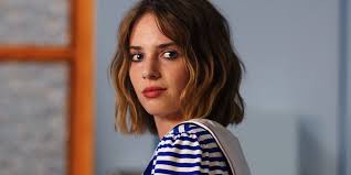 Best Twitter Reactions to Stranger Things' Robin Being Queer