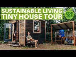 Rob Greenfield Built His Own 100 Square Foot Tiny Home For Only 1 000 Using Mostly Reclaimed Materials And Tiny House Building A Tiny House Sustainable Living