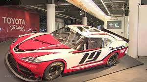 Diecast metall mit plastikteilen besonderheiten: 2019 Toyota Supra Nascar Xfinity Series Reveal Youtube