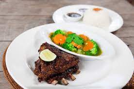Nasi gandul pak memet adalah salah satu tempat makan di semarang timur yang selalu ramai pengunjung. Semar Warung Mas Ubud Restaurant Reviews Photos Phone Number Tripadvisor