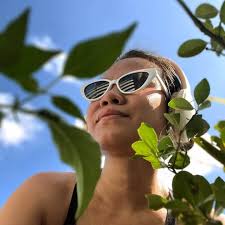 Kakahiya! May sarili interest ka pala naman!! Kabago bago mo pa lng  pagnanakawa na agad ang unang interest mo! Kakaupo mo pa lng, wla ka pa  nagagawa. Kaya pala panay ang travels!!