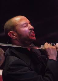 Keep The Curtain Open!