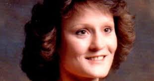 Lisa Lindgren's Instagram, Twitter & Facebook