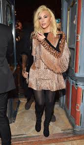 We have no doubt the queen kardashian will make it look sexy. How To Get Platinum Blonde Hair Like Kim Kardashian Instyle