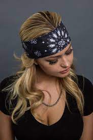 Faded Black Classic Paisley Ez Dana Motorcycle Hairstyles Bandana Hairstyles Women S Bandanas