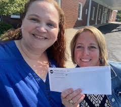 Tara Craddock's Instagram, Twitter & Facebook