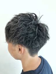 後ろの刈り上げはがっつり 横から見たときのシルエットが綺麗な層に