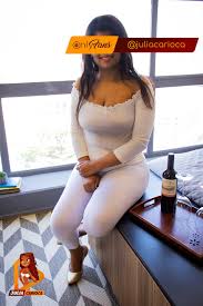 Fisioterapeuta Devassa - Dra Julia Carioca - Spartanas Blog