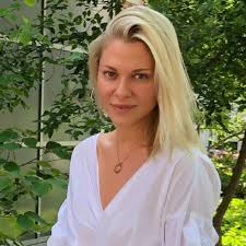 Love them more than words can say! Gzsz Ableger Mit Valentina Pahde Sunny Landet Bei Tvnow Thriller Sunny Wer Bist Du Wirklich Um Fotografin Mit Filmriss Tv Wunschliste