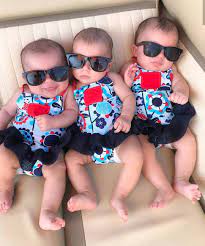 Beautiful Family Portraitures On Instagram One Word For This Beautiful Trio Familyportraitures My Life With Triplets Familyportraitures Celebr