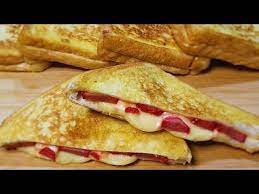Cheesy Hotdog Toast Lockdown Recipes Youtube Yummy Breakfast Recipes Quick Recipes