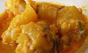 Air kelapa tersebut digunakan sebagai bahan untuk merebus daging ayam dan hal ini yang jadi hal spesial dari ayam pop. Cara Membuat Gulai Tunjang Kikil Kaki Sapi Padang Resep Masakan Indonesia Sederhana Resep Masakan Masakan Indonesia Resep Masakan Indonesia