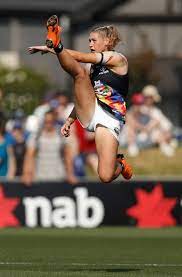 Tayla harris (born 16 april 1997) is an australian rules footballer playing for the carlton football club in the afl women's (aflw) and professional boxer. Tayla Harris Response Sparks Vital Dialogue The Islander Kingscote Sa
