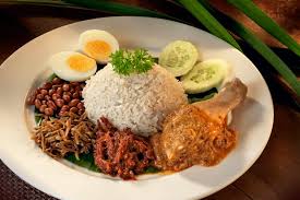 Satu lagi kaum yang utama di malaysia ialah kaum. 9 Makanan Khas Malaysia Yang Terkenal Dikalangan Wisatawan Reddoorz Blog