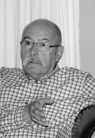 Karl Doering's Instagram, Twitter & Facebook