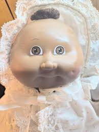 RARE AFRICAN AMERICAN PREEMIE CABBAGE PATCH DOLL