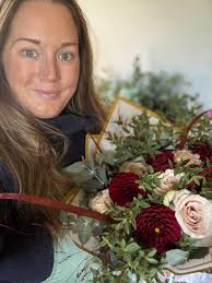 High quality Artificial flower wreaths and arrangements