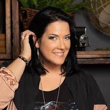 Y'all and these memes… 🫣😩😂 This was me after Thanksgiving dinner. Of  course, the detox starts… right after the desserts and leftovers. Who else  can relate? 🦃🧡💛 🔁@alkalineactivated