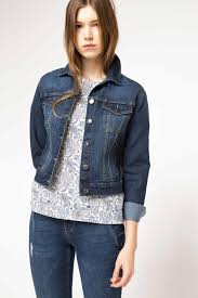 Defacto Marka Denim Mont Dar Kesimi Ve Sik Tarzi Ile Uzerinizde Fit Bir Gorunum Saglayacak Pantolon Ve Eteklerinizle Kombinleyeb Denim Fashion Denim Jacket