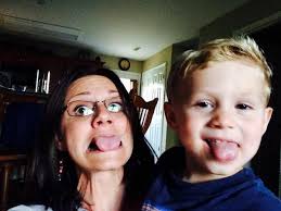 Jennifer Gholson (@queenscorpia80)