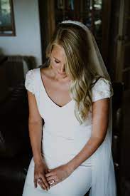 Pronovias Dralan Second Hand Wedding Dress Save 50 Wedding Dress Necklines Necklines For Dresses Pronovias Wedding Dress