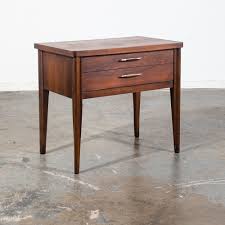 Local pickup is available in the bloomfield hills, michigan. Mid Century Modern Nightstand End Side Table Broyhill Saga Walnut Drawer Vintage Mid Century Sacramento