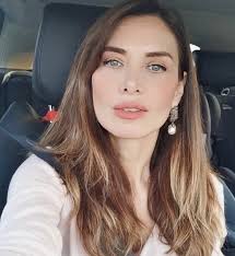 Nefise Karatay Kimdir? - Ekovitrin Haber