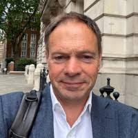 10+ "Colin Boxall" profiles