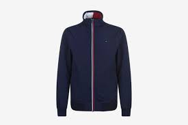 Shop 7 Of The Best Layering Jackets For Winter 2021 Here