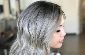 Many asian women complain that when they try to dye their hair light brown or dark blonde, it barely lightens. Asian Blonde Hair Hera Hair Beauty
