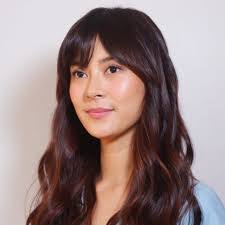 Connie Llamas's Instagram, Twitter & Facebook