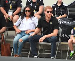 I lost my mother and now i watch my wife falling victim to the same powerful forces. the claim came after the mail on sunday published a handwritten letter from meghan to her father, thomas markle, sent shortly after she and prince harry got married in 2018. Buy Meghan Markle S Mother Jeans In The Iconic Looker Ankle Fray In Love Gun Style Right Now