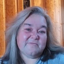 Karen Sumrall's Instagram, Twitter & Facebook