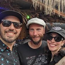 Derek Russo's Instagram, Twitter & Facebook