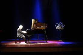 Find concert venues near you. Kinross Chile Organizes Free Piano Concert With Roberto Bravo Kinross World Online Newsletter Kinross World Online Newsletter