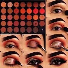 Augen schminken, make up für blaue augen, lidschatten in gold und braun, smokey eyes. Smokey Eye Make Up Fur Braune Augen Schritt Fur Schritt Wahrend Make Up Staubig Aussieht Halloween Eye Makeup Eye Makeup Makeup Revolution