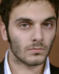 Attendons le nouveau salvadori avec impatience pour sortir. Pio Marmai Pio Marmai French Actors Pinterest Fangirl
