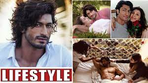 Cries foul mms on mona ! Vidyut Jamwal Lifestyle 2020 Vidyut Jamwal Age Family Girlfriends Education Net Worth Biography Youtube